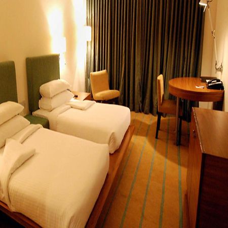 Hotel Parc Estique Pune Eksteriør bilde