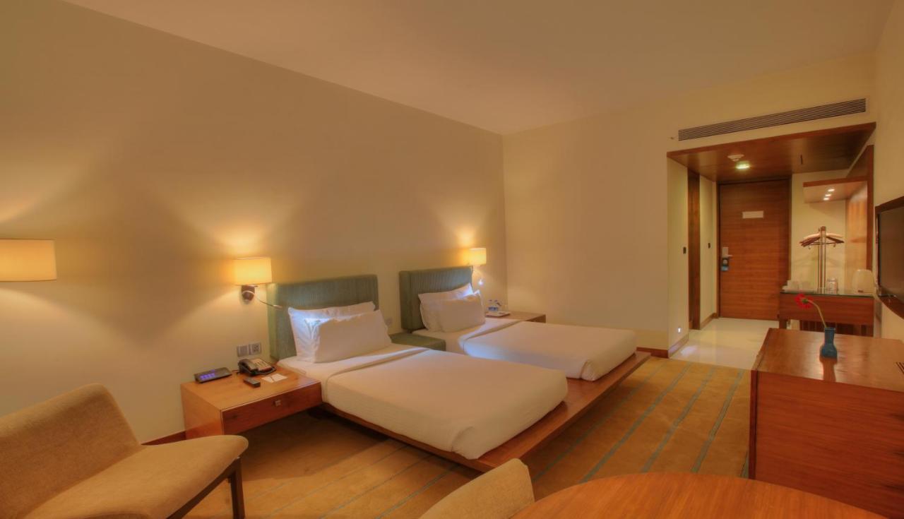 Hotel Parc Estique Pune Eksteriør bilde