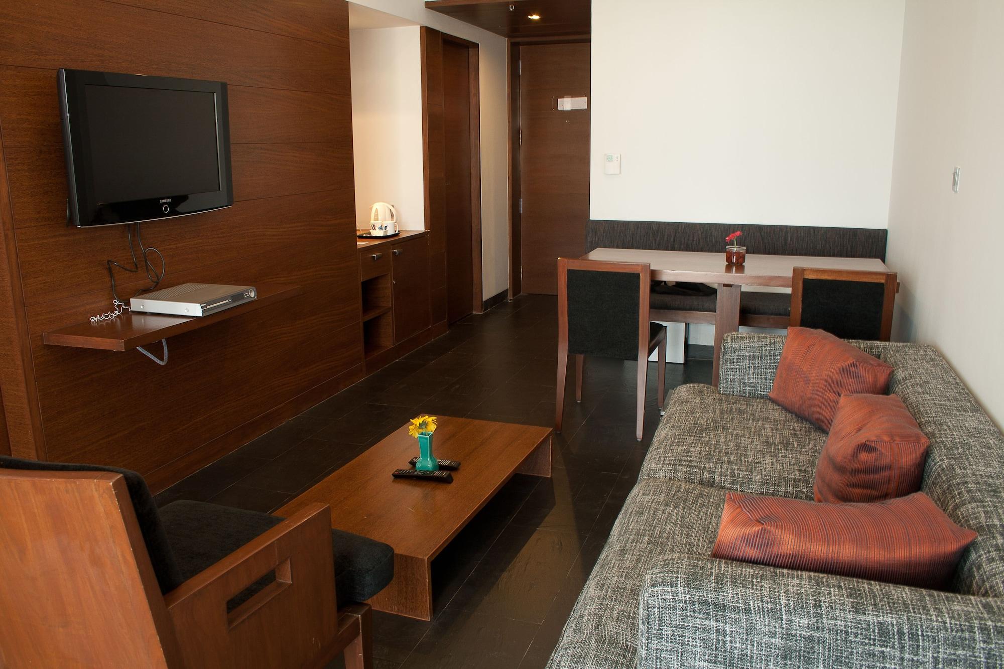 Hotel Parc Estique Pune Eksteriør bilde