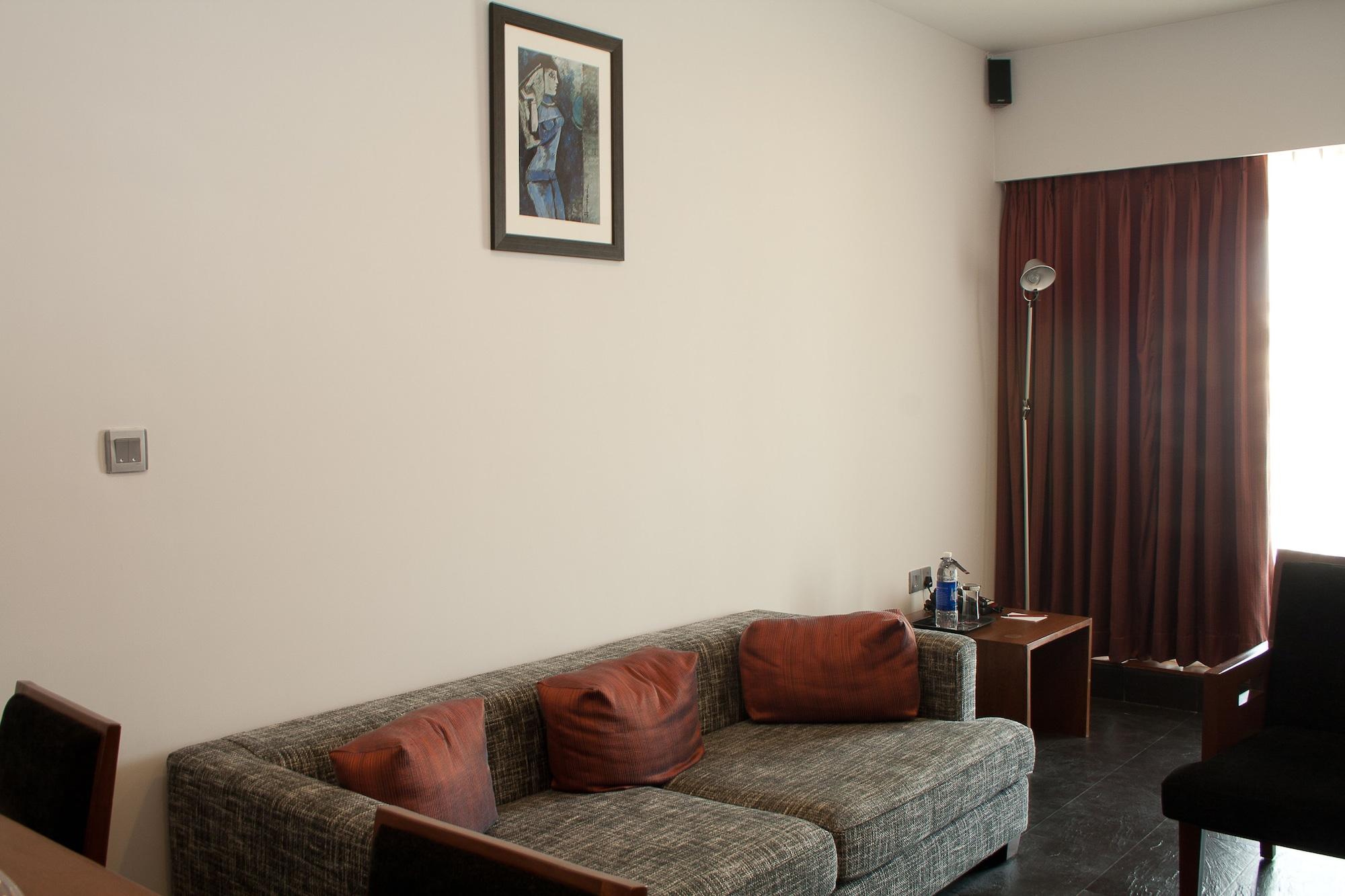 Hotel Parc Estique Pune Eksteriør bilde