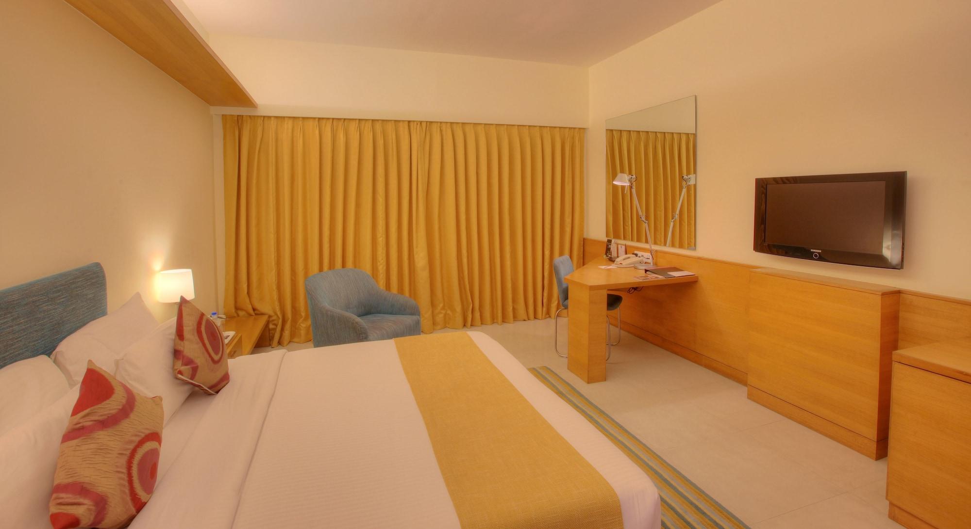 Hotel Parc Estique Pune Eksteriør bilde