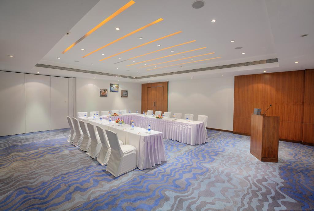 Hotel Parc Estique Pune Eksteriør bilde